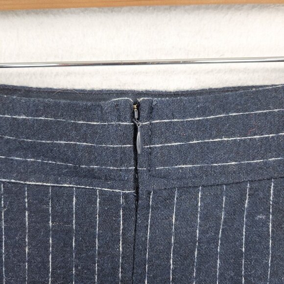 Ann Taylor LOFT Skirt Womens 14 Navy Blue Pinstripe Wool Blend A Line Classic - Picture 8 of 10